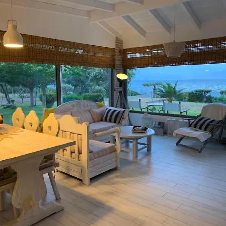 Klovino Beach House Douvia Dış mekan fotoğraf